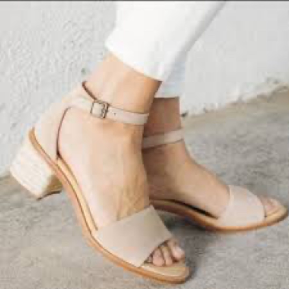Soludos Capri Mid Heel Sandal